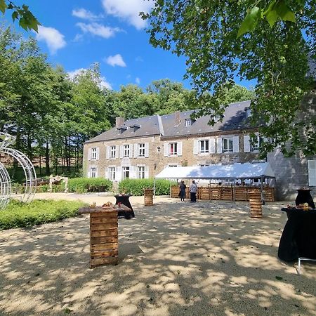 Chateau De L Aviette - Rancennes Givet Buitenkant foto