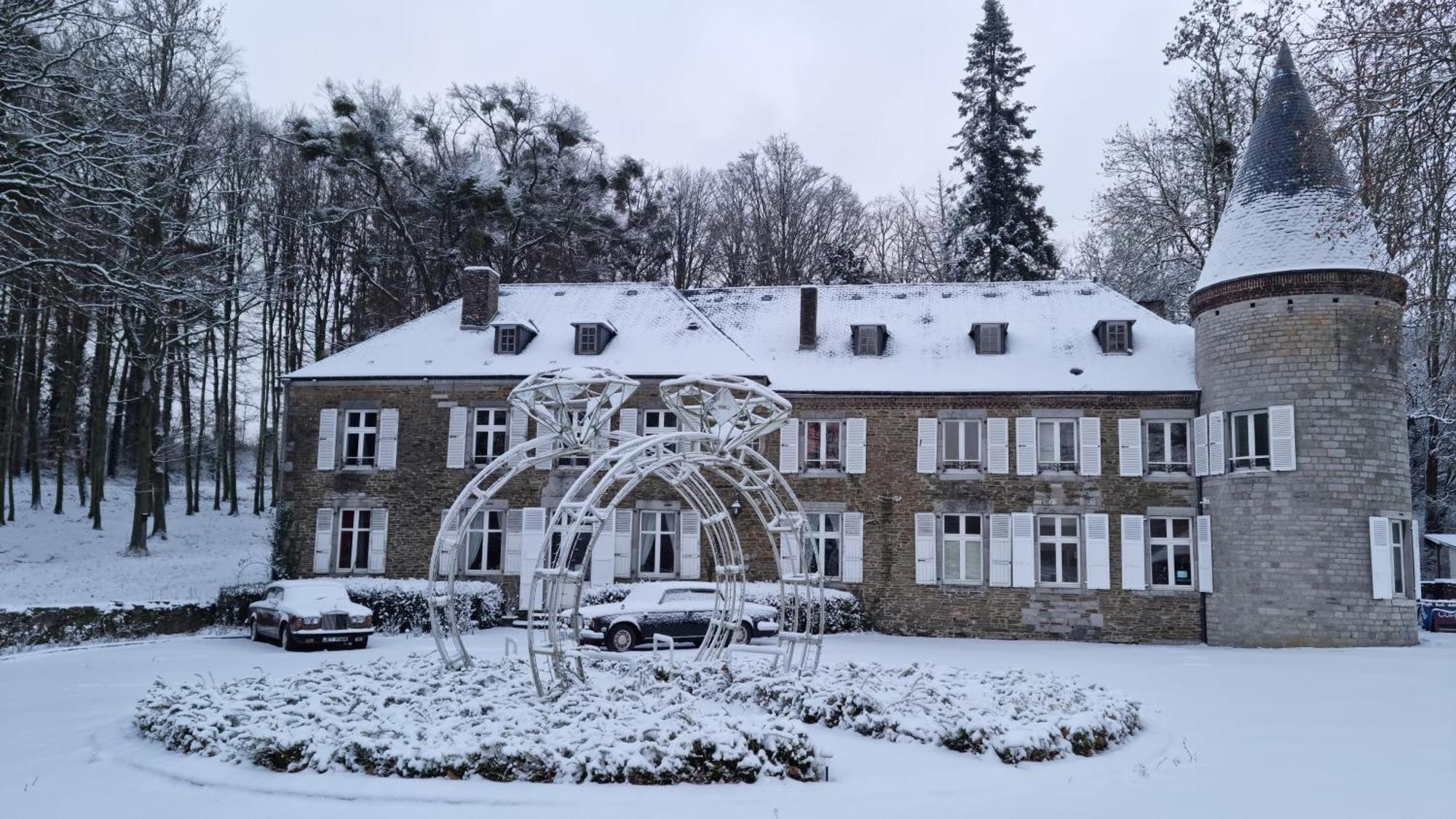 Chateau De L Aviette - Rancennes Givet Buitenkant foto